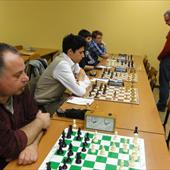 Simultanea con il GM Vladimir Petkov