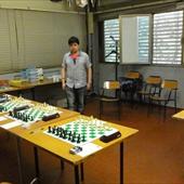 Simultanea con orologio con il GM Viktor Erdos